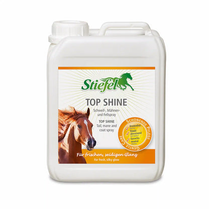 Stiefel Top Shine Spray beim Bürsten für leicht kämmbaren Schweif und gepflegte Mähne